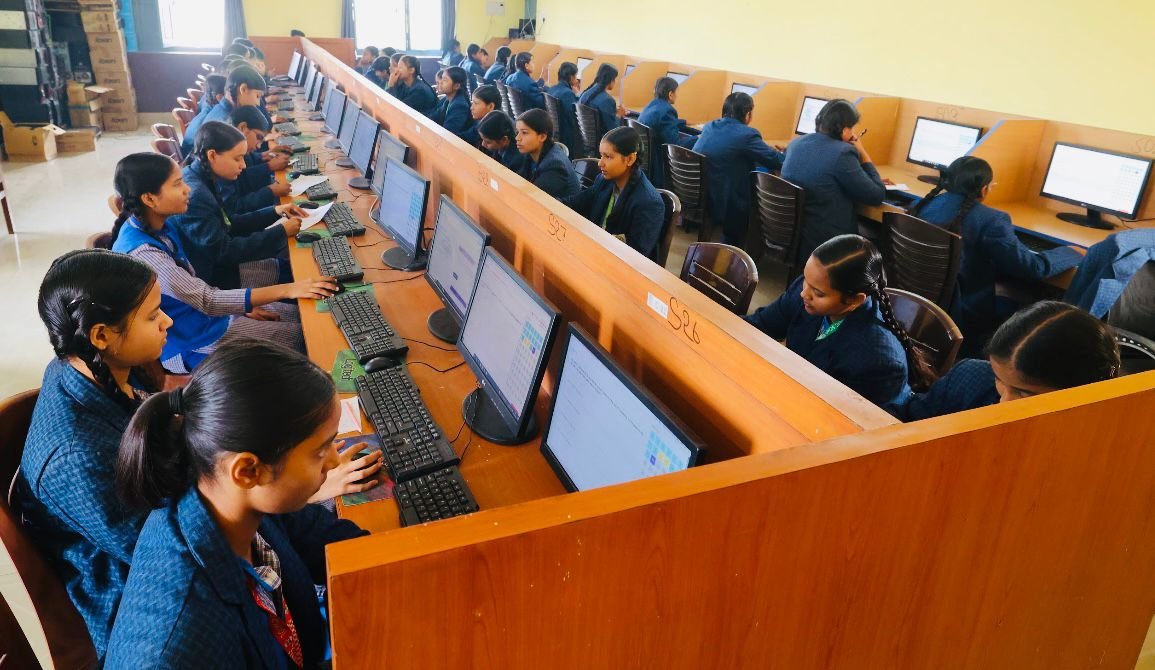 WhatsApp Image 2025-11-23 at 10.40.44